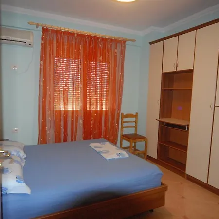 Apartment Center Veranda *