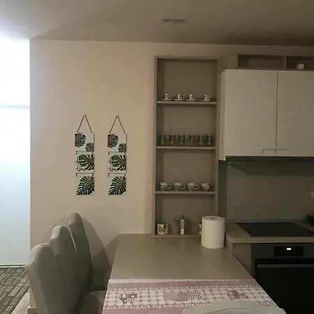 Center Veranda * Vlore