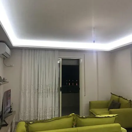 Center Veranda Влёра