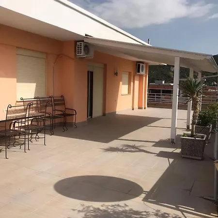 Апартаменты Center Veranda
